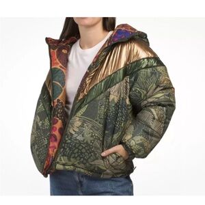 FARM Rio NWT Cool Leopard Reversible Hooded Metallic Puffer Jacket Medium